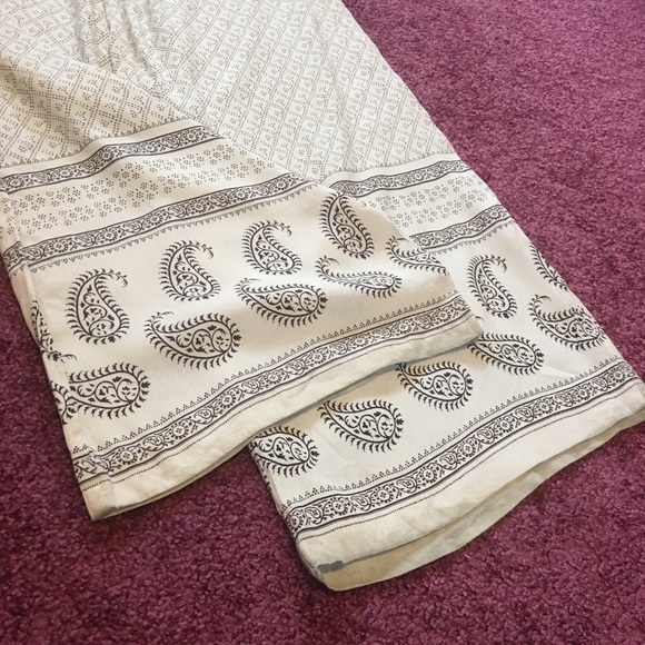 Patterned pants - Picture 4 of 5